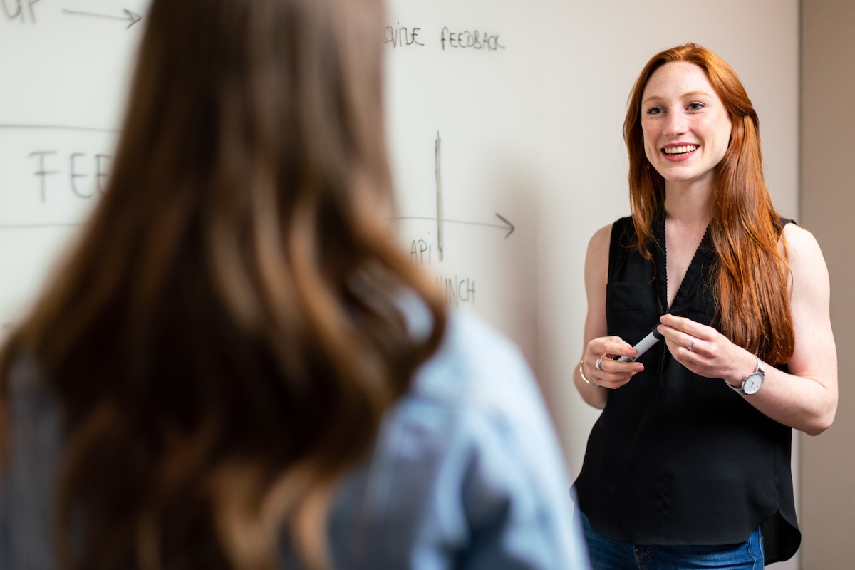 👩🏼🏫 Teach academic courses